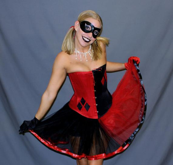 DIY Burlesque Costume
 Items similar to Luxury Harley Quinn Halloween costume