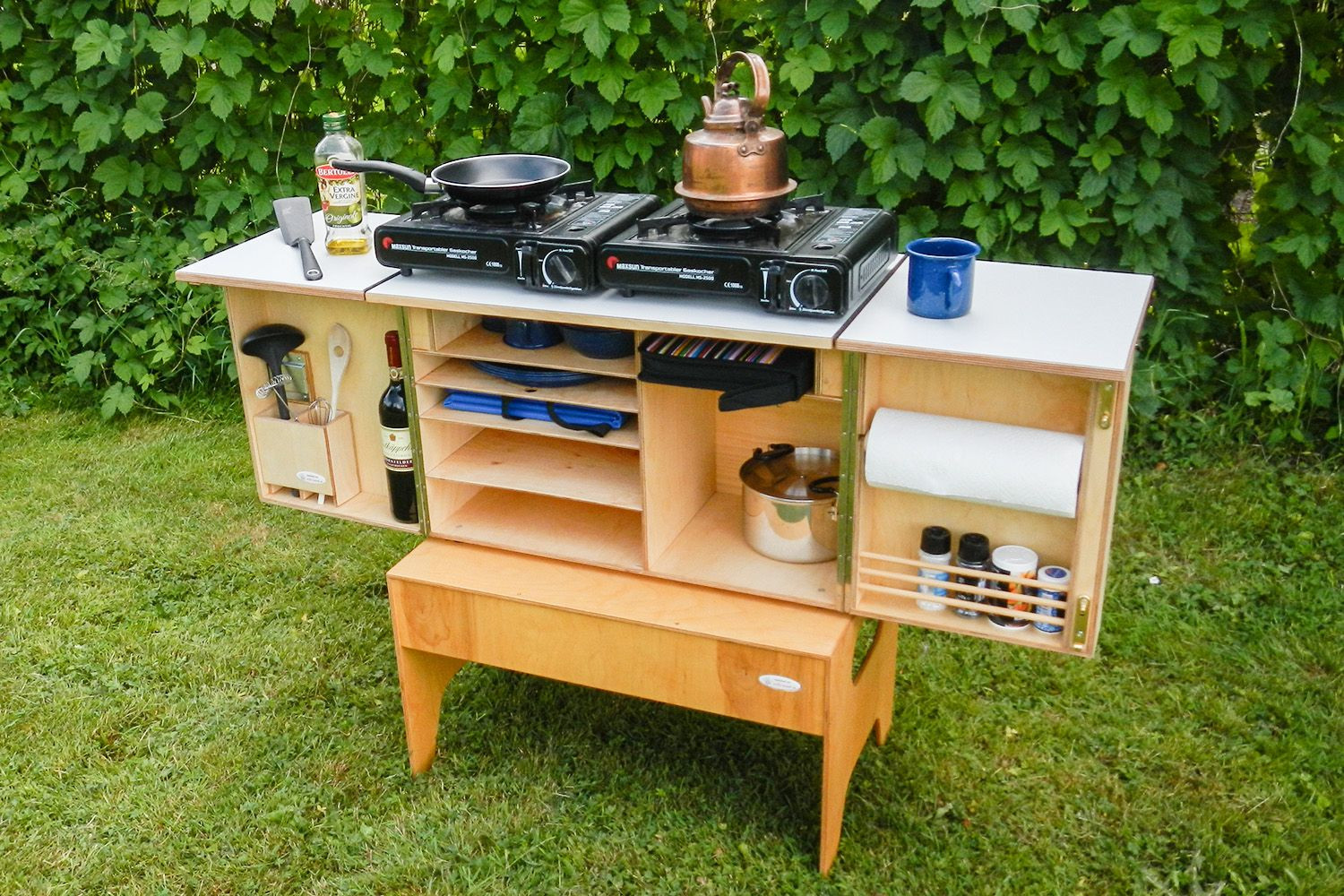 DIY Camp Kitchen Box
 Camp Smarter With These Simple Hints Tips And Ideas