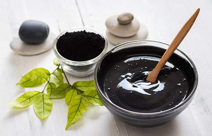 DIY Charcoal Mask Without Clay
 3 DIY Activated Charcoal Face Masks