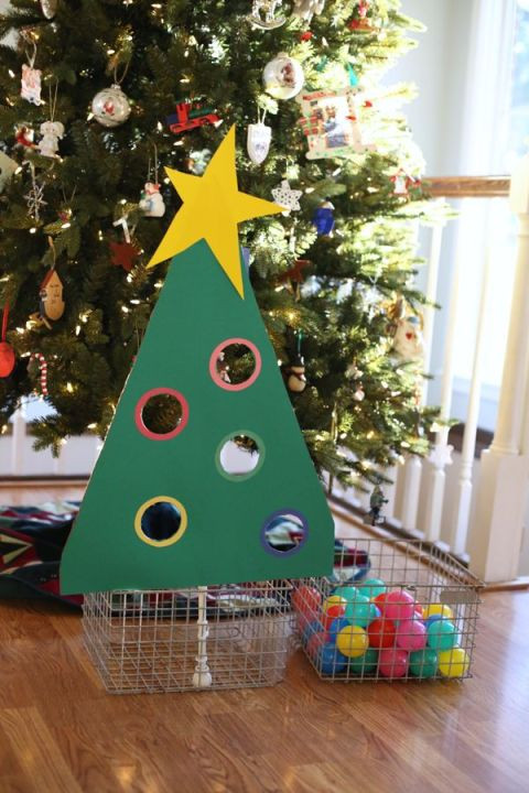 DIY Christmas Activities
 22 Fun Christmas Games to Play With the Family Homemade