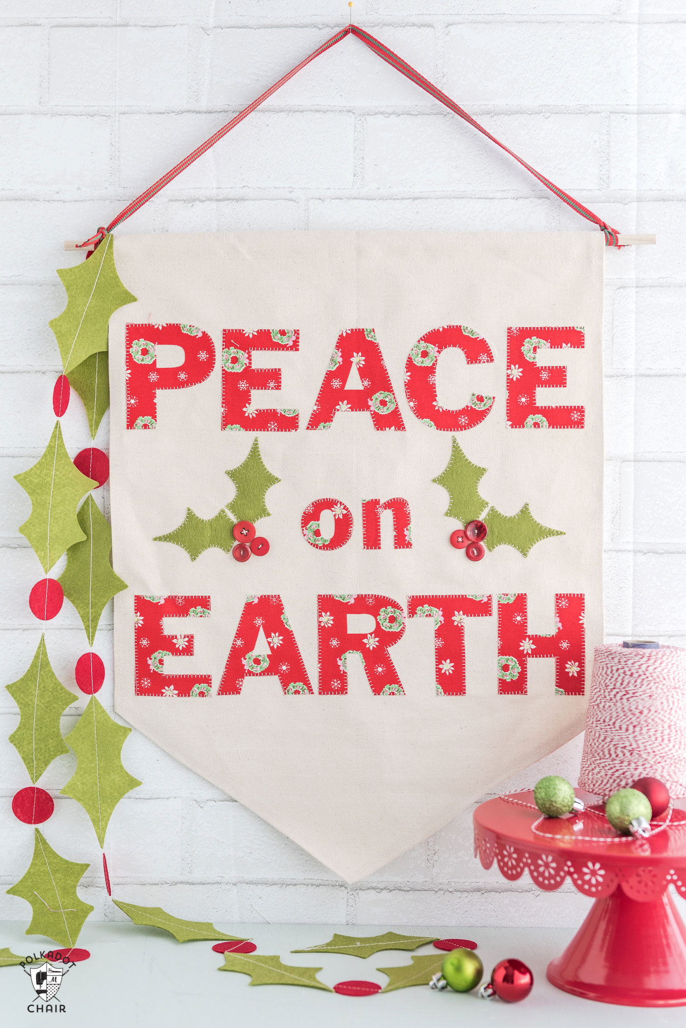 DIY Christmas Banners
 Christmas DIY Canvas Banner The Polka Dot Chair