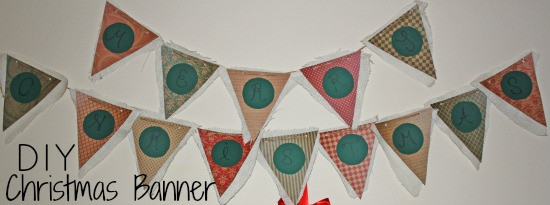 DIY Christmas Banners
 Goodwillista DIY Christmas Banner