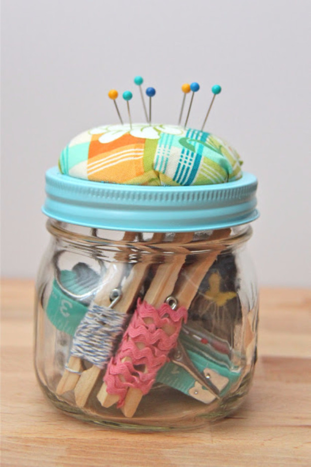 DIY Christmas Gift For Her
 Gifts in A Jar