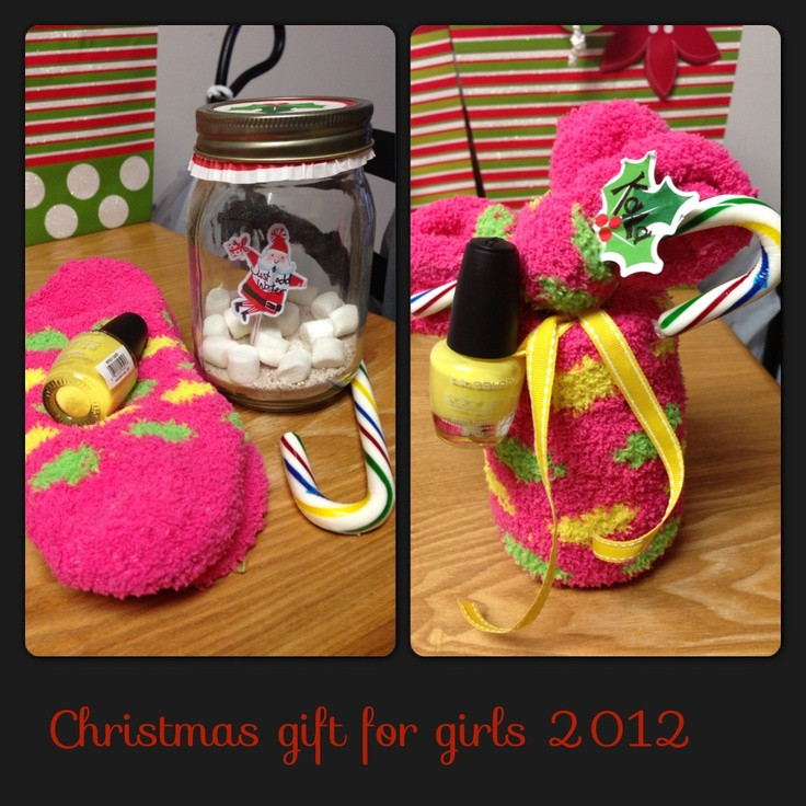 DIY Christmas Gifts For Girls
 285 best Gifts & Favors Mason Jar Style images on