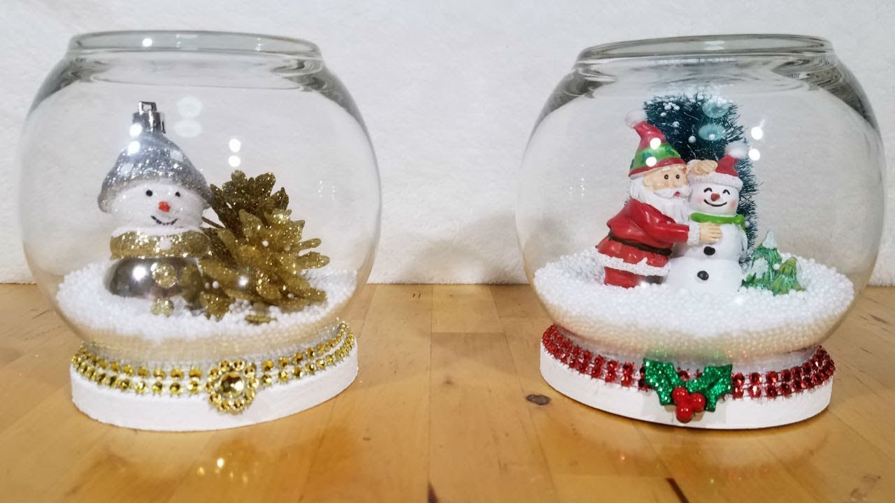 DIY Christmas Snow Globe
 DIY waterless Christmas snow globes