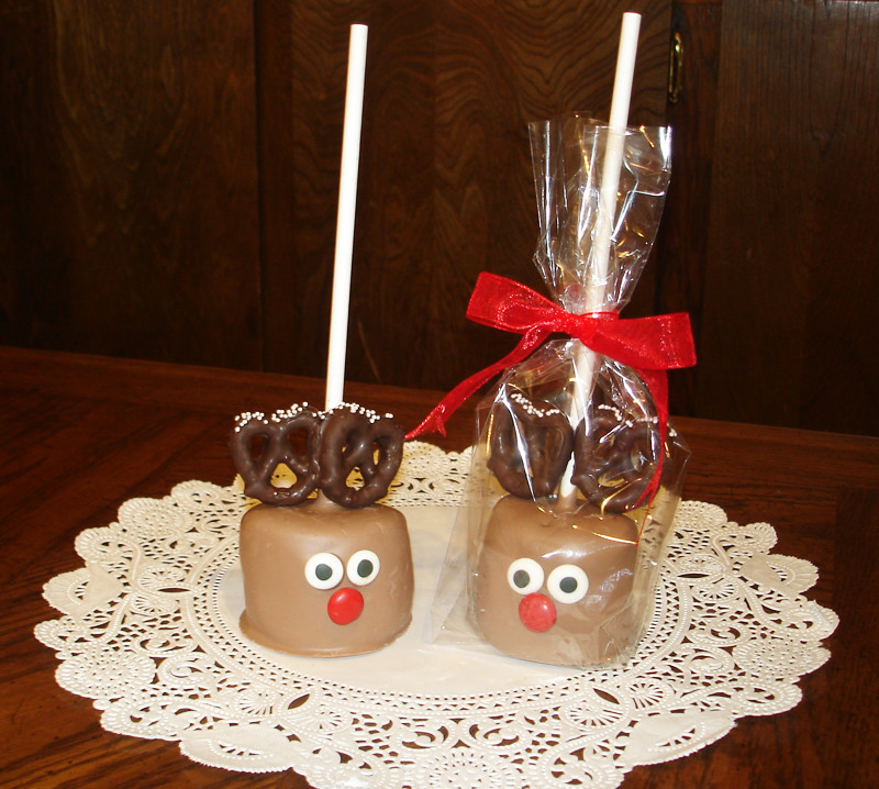 DIY Christmas Treats
 Anyone Can Decorate Easy DIY Holiday & Christmas Treats