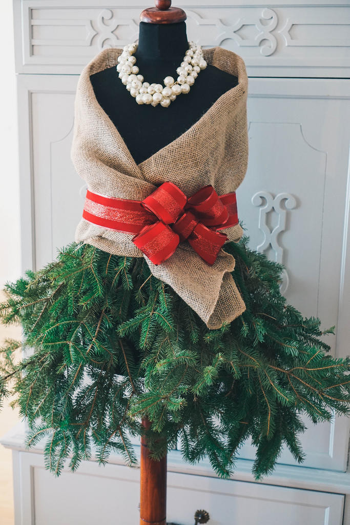 DIY Christmas Tree Dress Form
 DIY Mannequin Christmas Tree – 9 Dress Form Tutorials Free