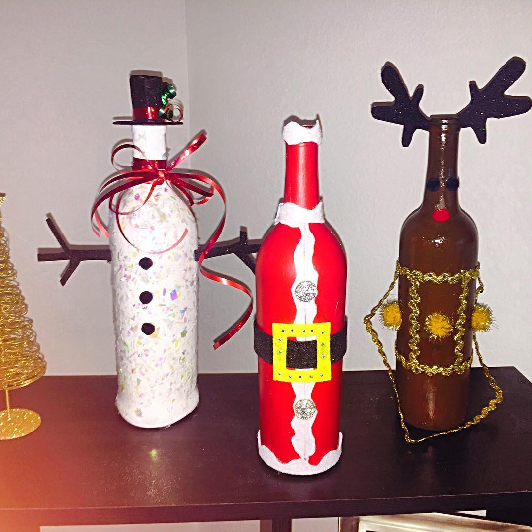 DIY Christmas Wine Bottles
 85 Innovative DIY Wine Bottle Crafts You Must Try