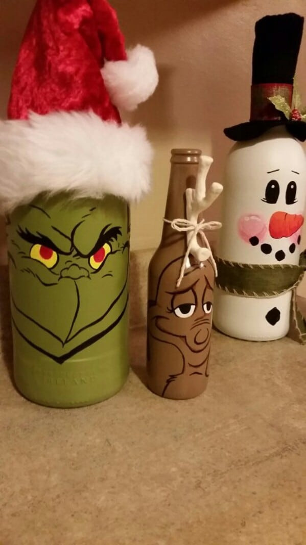 DIY Christmas Wine Bottles
 20 Festively Easy Wine Bottle Crafts For Holiday Home