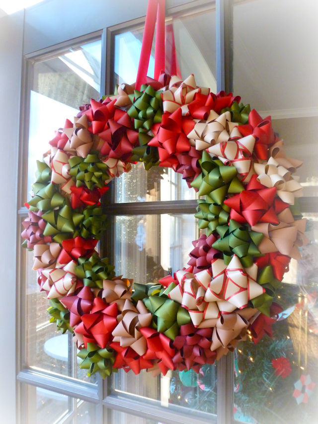 DIY Christmas Wreath
 21 DIY Christmas Wreath Decorating Ideas