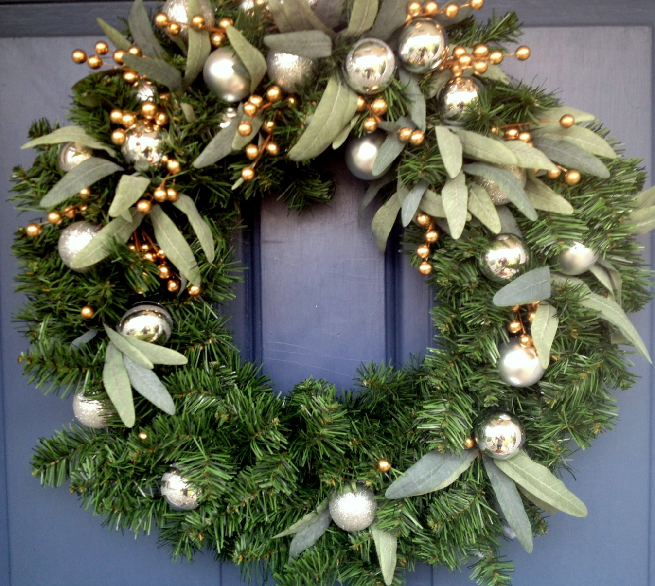 DIY Christmas Wreaths For Front Door
 DIY Christmas Wreath via Martha Stewart