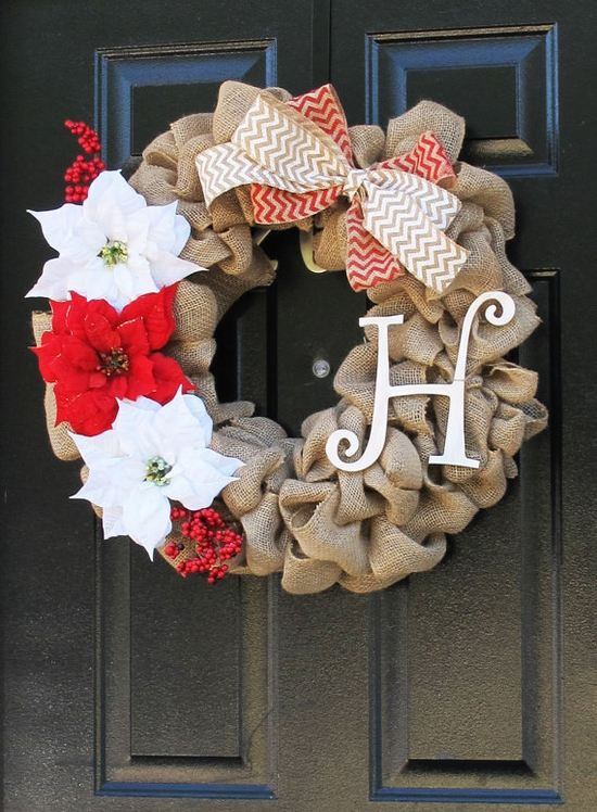 DIY Christmas Wreaths For Front Door
 DIY burlap wreath ideas for every holiday and season