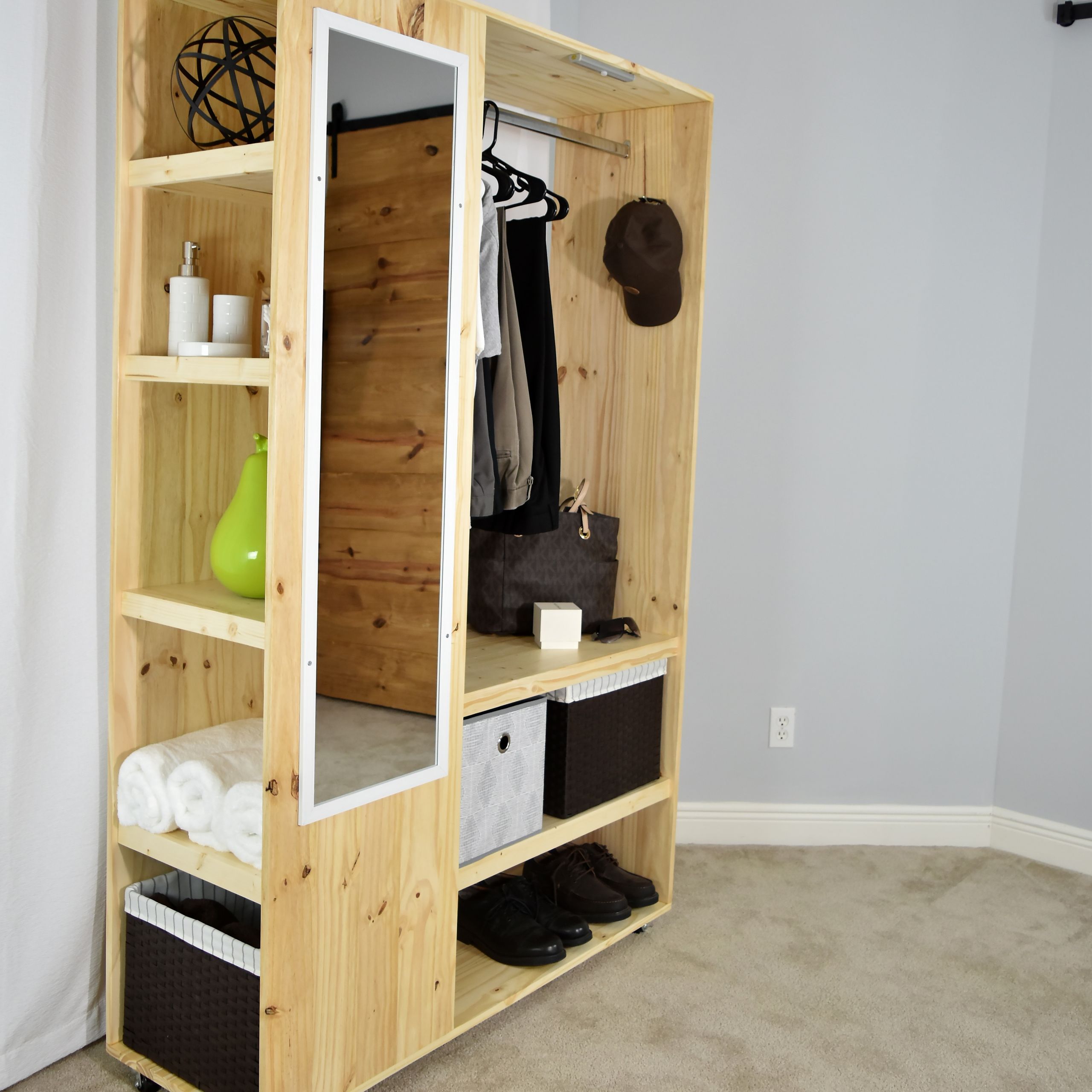 DIY Closet Plans
 DIY PORTABLE CLOSET Organizer PDF Plan · DIY Creators