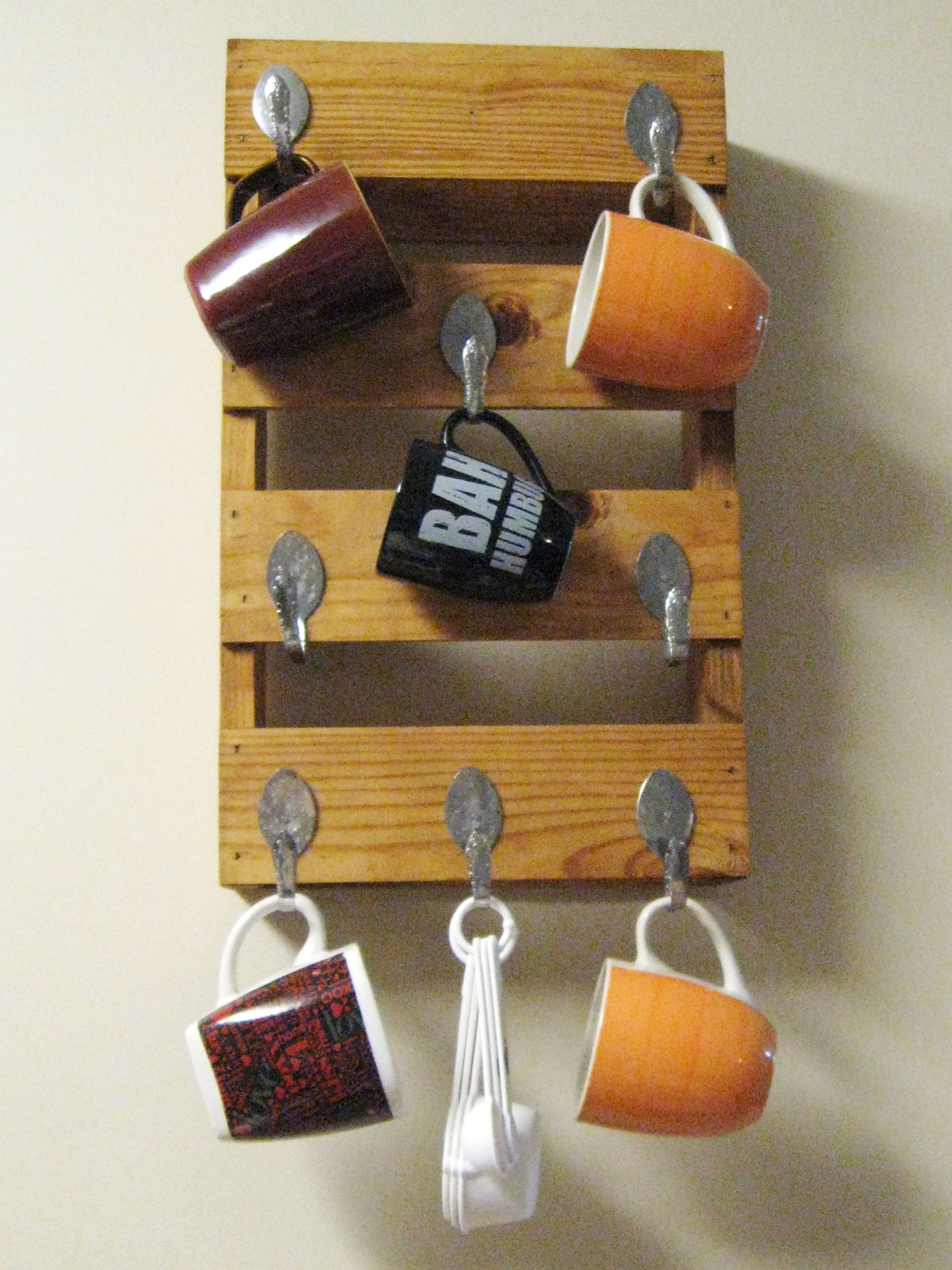 DIY Coffee Cup Rack
 DIY Coffee Stained Mug Rack