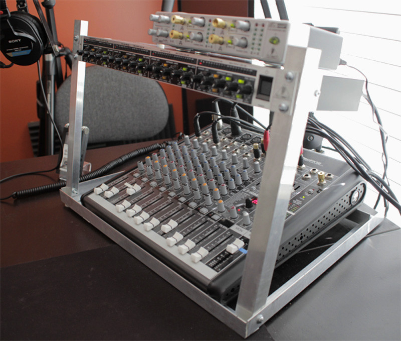 DIY Computer Rack
 DIY Desktop Rack Mount for Podcasting – The Podcasters Studio