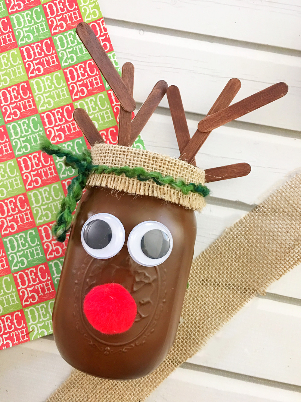 DIY Craft For Christmas
 DIY Christmas Reindeer Mason Jar ion Rings & Things