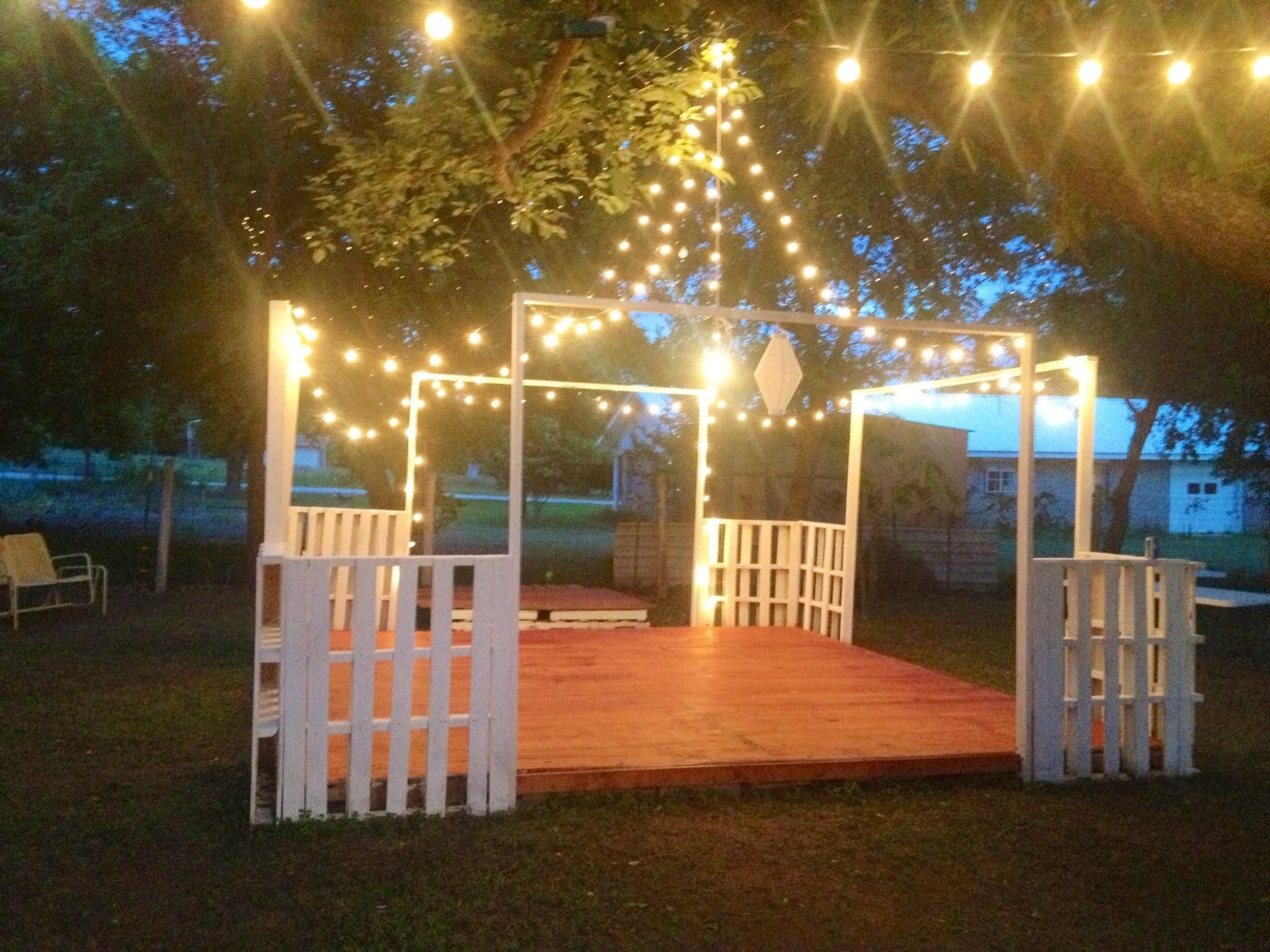 DIY Dance Floor Outdoor
 Dance floor for my wedding made of pallets Awesome