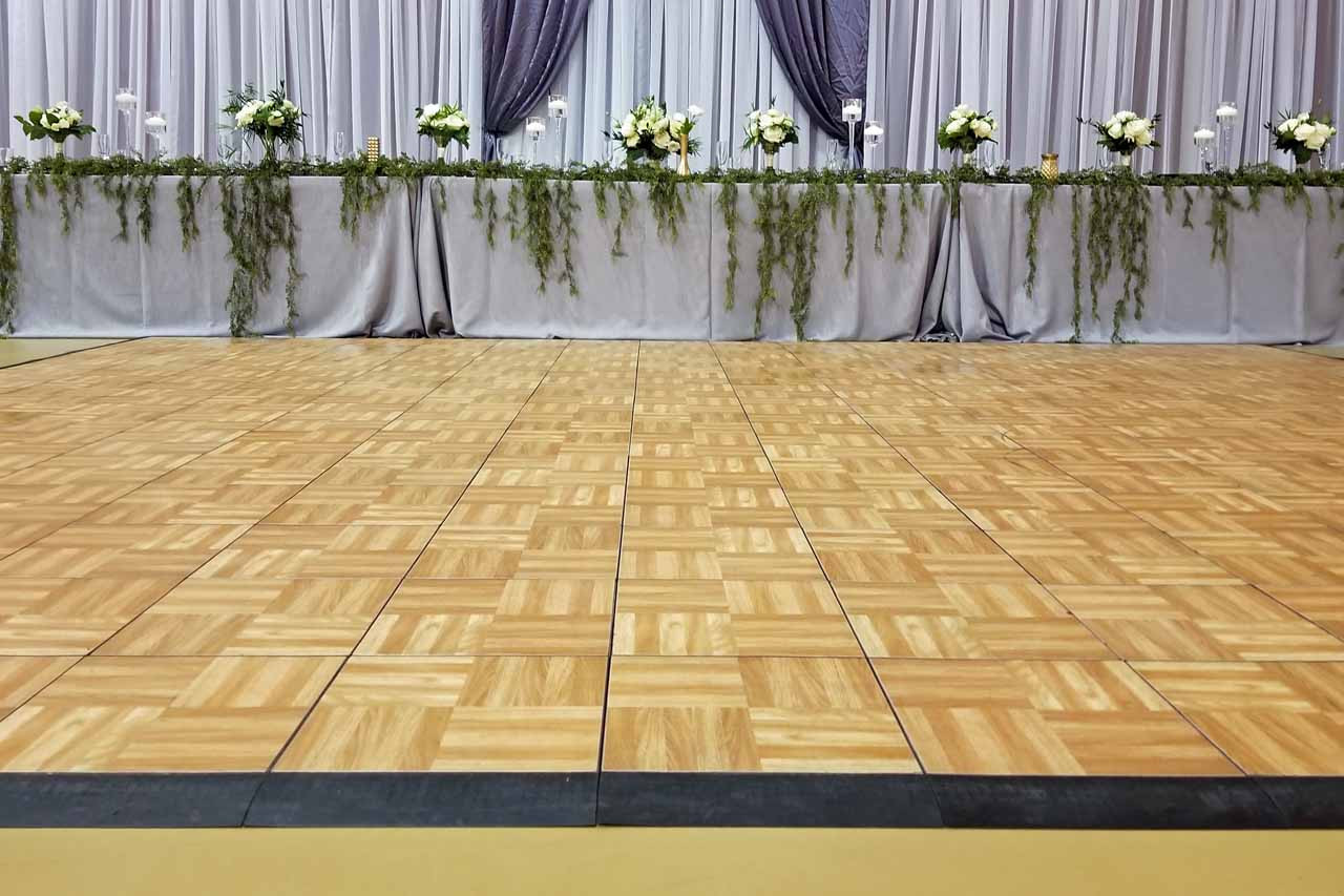 DIY Dance Floor Outdoor
 DIY Indoor Outdoor Dance Floor Oak Finish