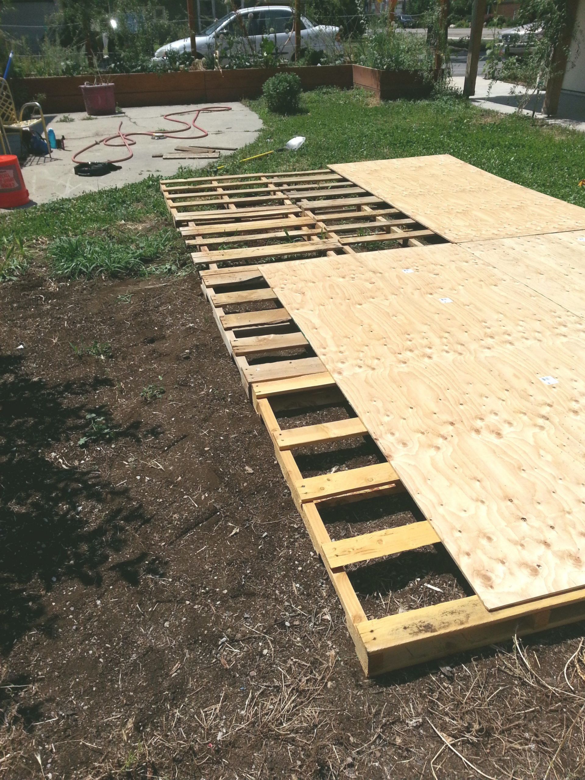 DIY Dance Floor Outdoor
 Making a Dance Ground from Recycled Pallets