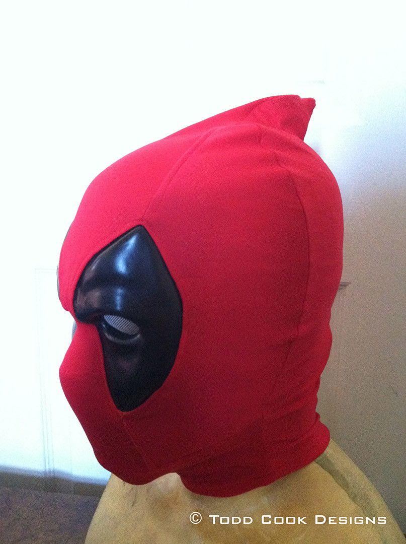 DIY Deadpool Mask
 missioned Deadpool Mask