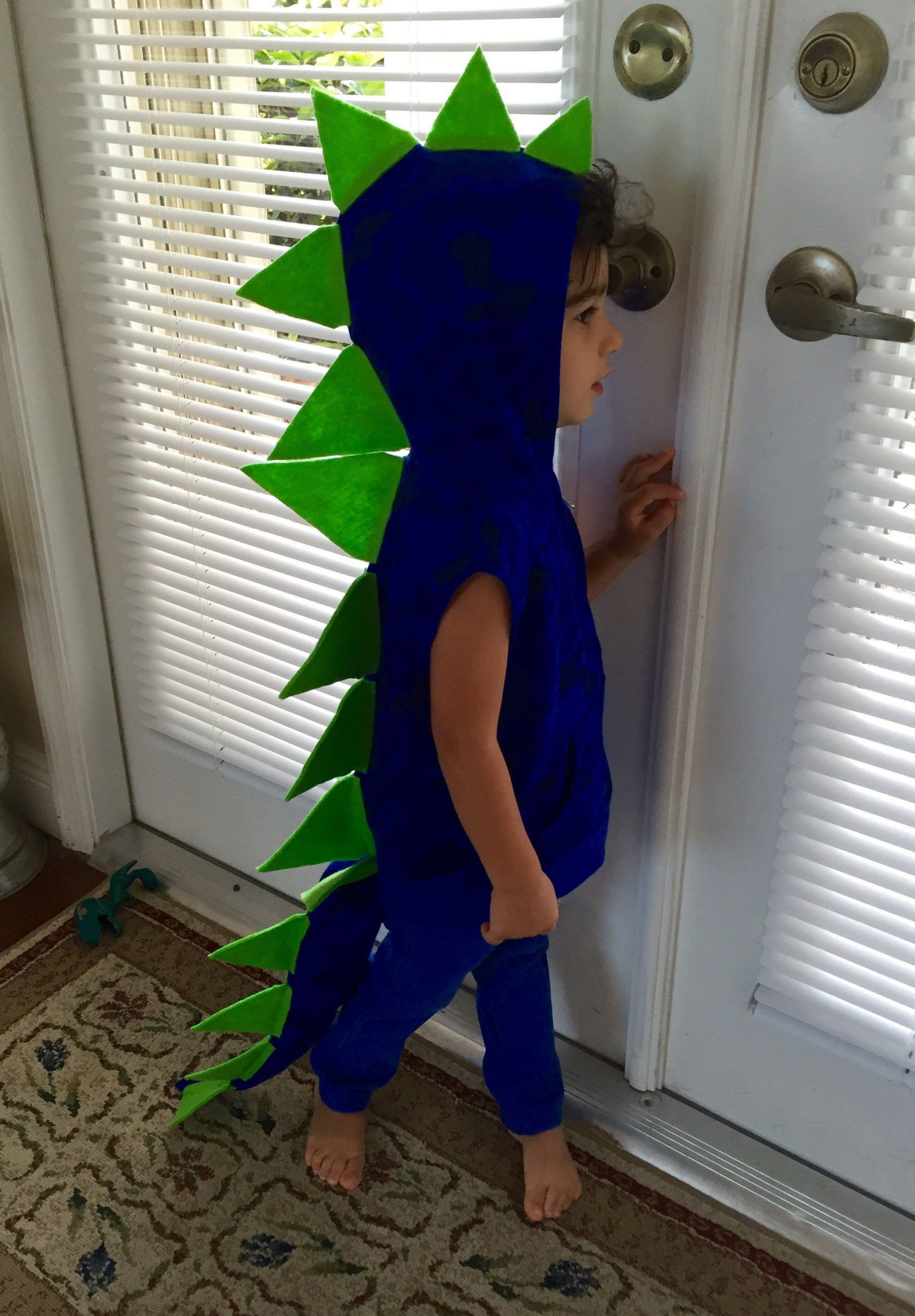 DIY Dinosaur Costume
 Dinosaur Costume Easy DIY Tutorial for Toddler Kids