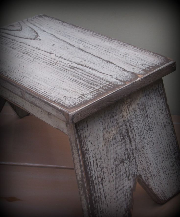 DIY Distressed Wood Furniture
 160 best Wood Stained Weathered & Distressed Finishes