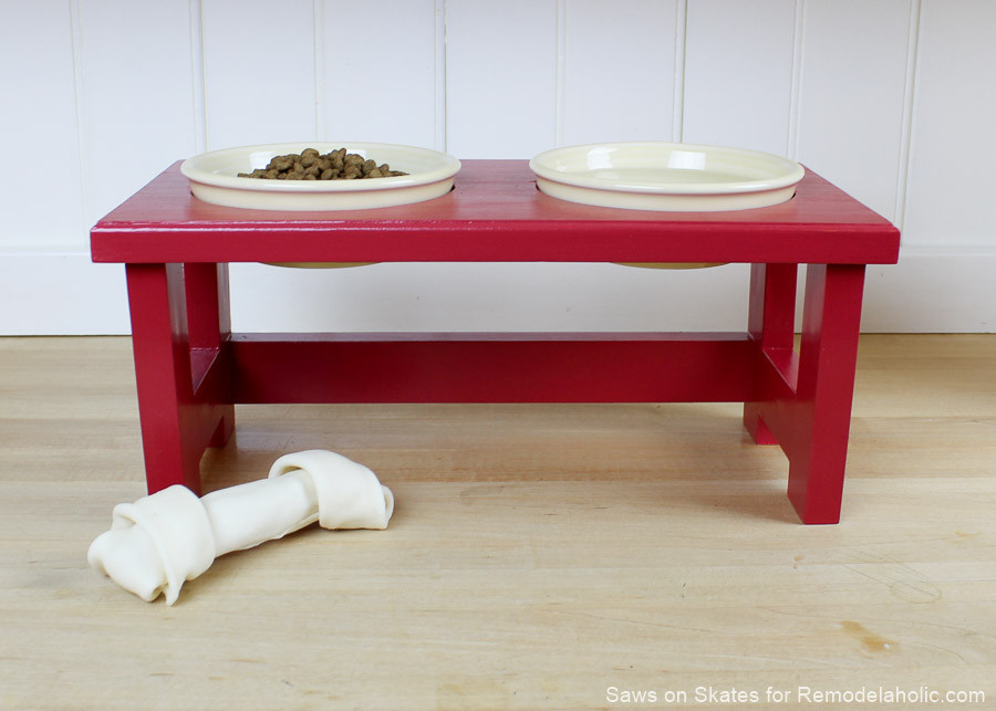 DIY Dog Food Bowl Stand
 Remodelaholic