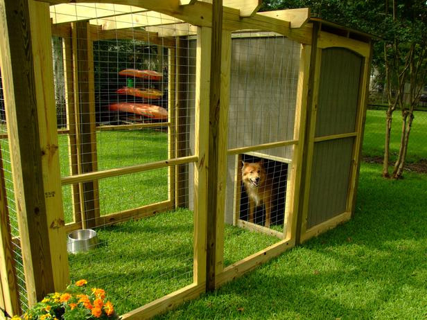DIY Dog Kennel And Run
 How to Build a Dog Run With Attached Doghouse how tos