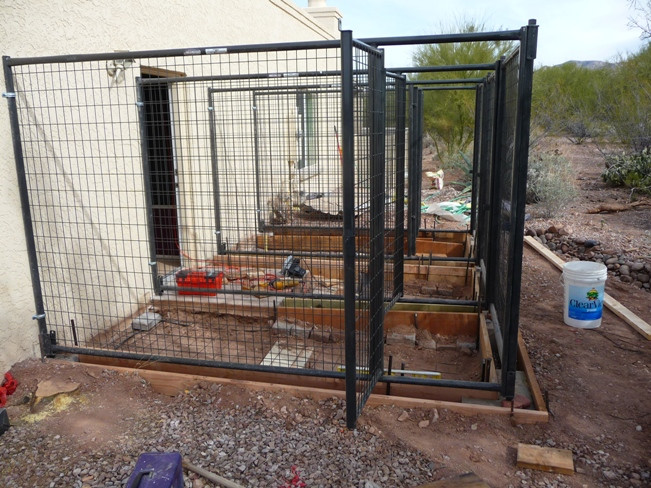 DIY Dog Kennel And Run
 PetSafe Kennels How To Build Your Own Dog Kennel or