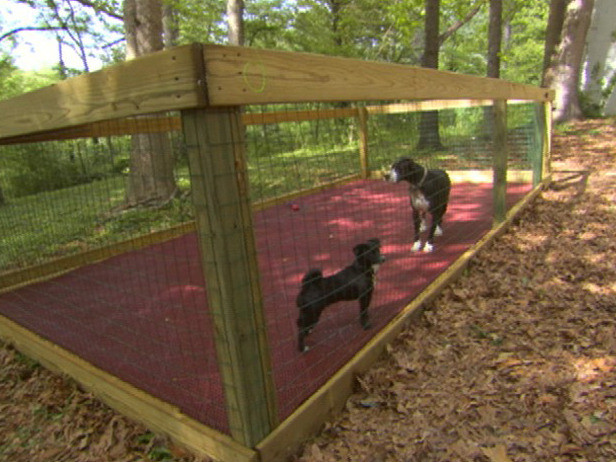 DIY Dog Pen
 How to Construct a Shaded Dog Run how tos