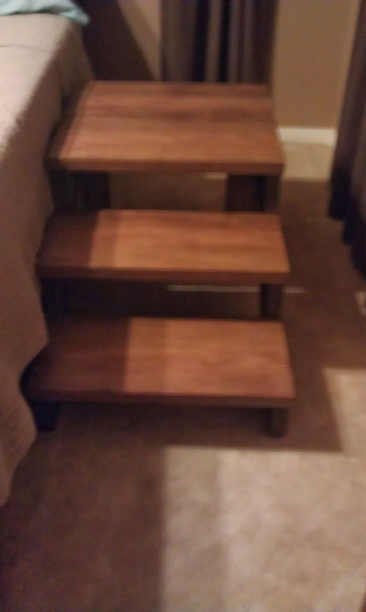 DIY Dog Stairs
 Homemade doggie stairs Diy