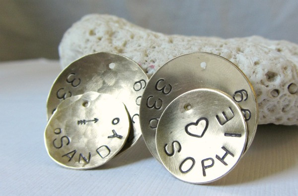 DIY Dog Tags
 Easy DIY dog identification tags