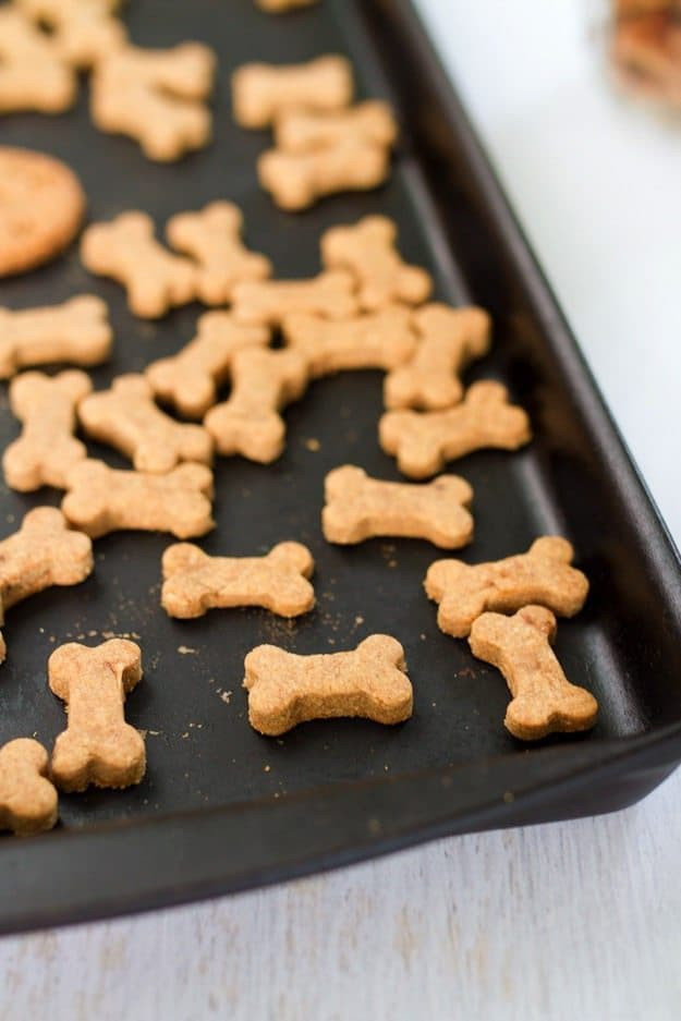DIY Dog Treats Easy
 Homemade Peanut Butter Dog Treats