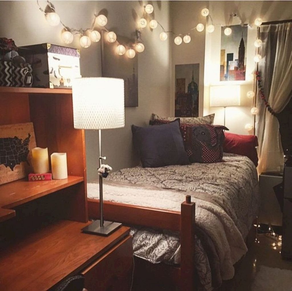 DIY Dorm Room Decorating
 9 Simple Ways to Have the Coziest Dorm Room Ever Project