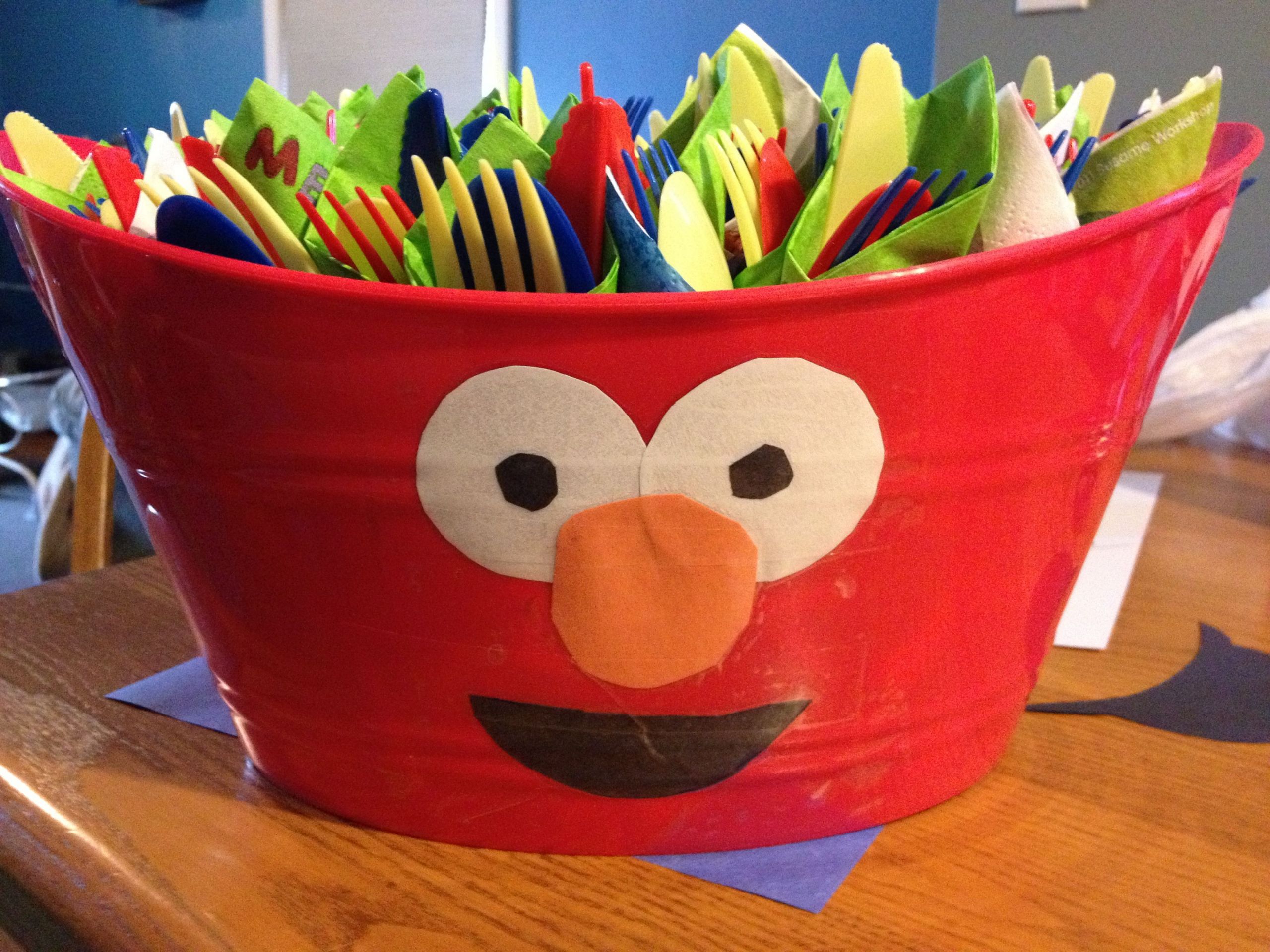 DIY Elmo Decorations
 DIY Elmo bowls from the dollar tree for Sesame Street