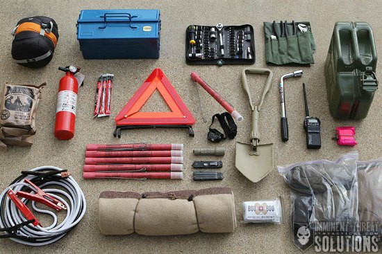 DIY Emergency Kits
 15 DIY Survival Kits For Any Emergency
