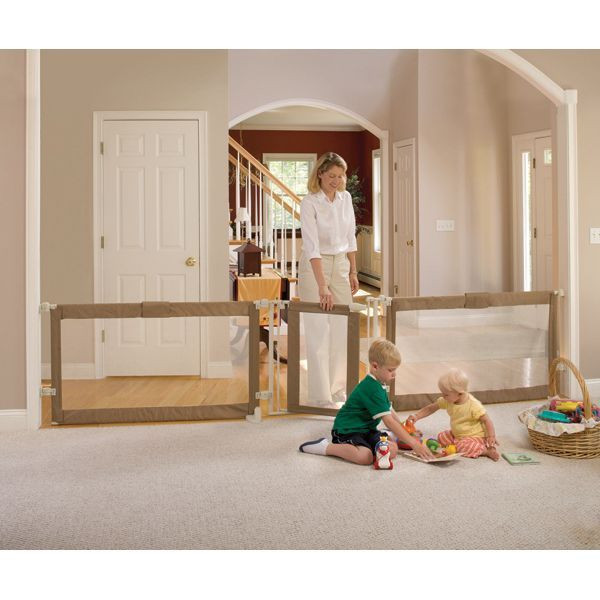 DIY Extra Wide Baby Gate
 Need an extra long baby gate