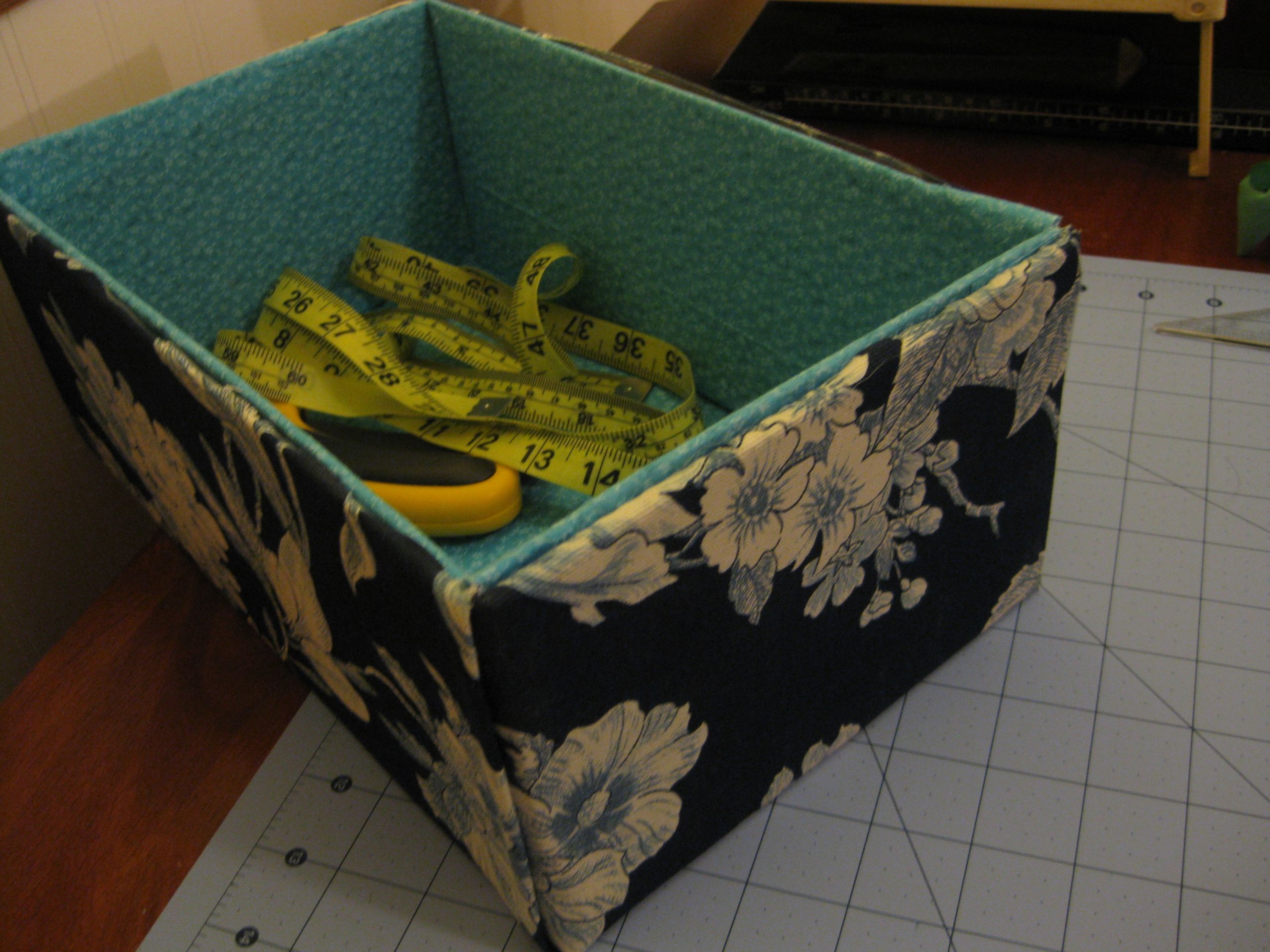 DIY Fabric Box
 Pretty Storage Boxes