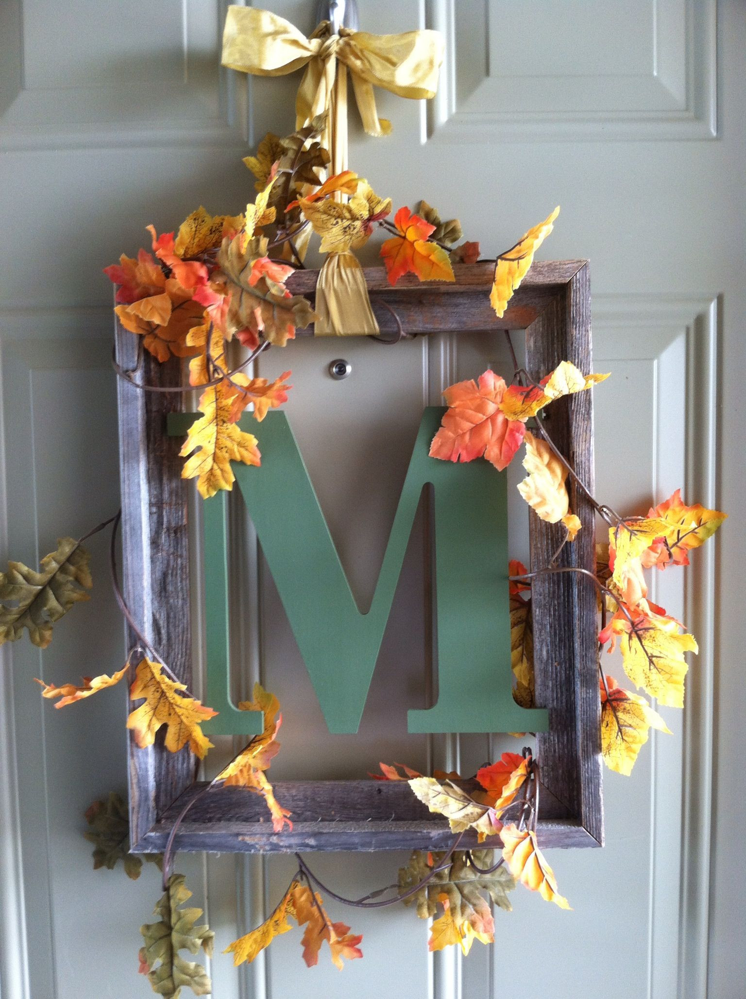 DIY Fall Door Decor
 DIY Fall door decoration