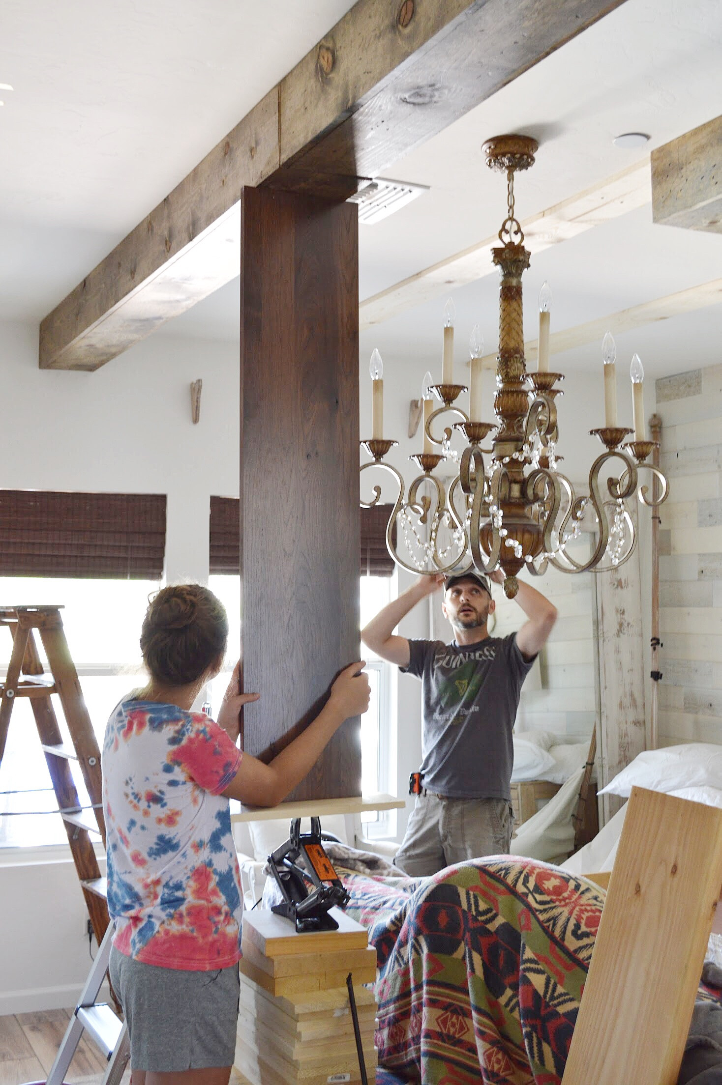 DIY Faux Wood Beams
 DIY Faux Wood Beams