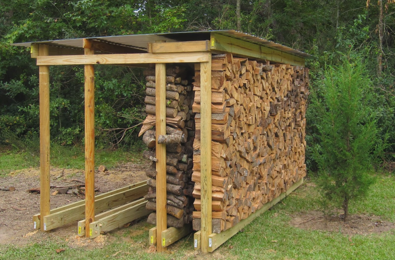DIY Firewood Rack With Roof
 14 Best DIY Outdoor Firewood Rack and Storage Ideas [ ]