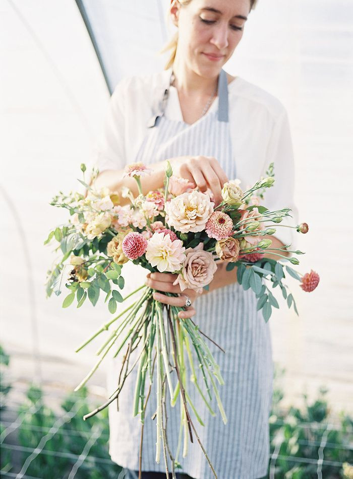 DIY Flowers Wedding
 DIY Garden Inspired Wedding Bouquet