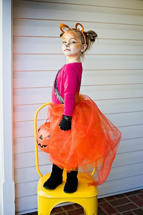 DIY Fox Costume
 52 Simple DIY Halloween Costume Ideas for Children