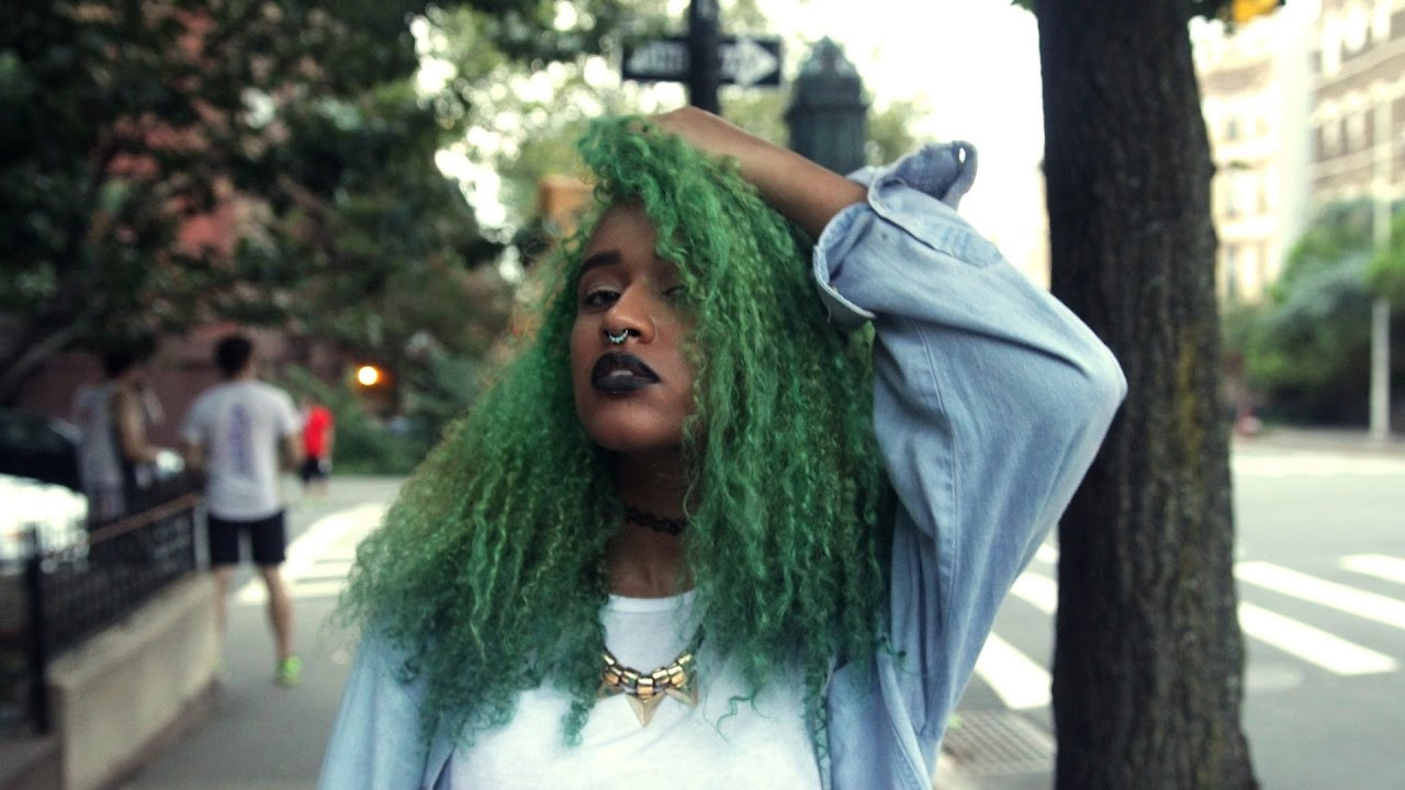 DIY Green Hair Dye
 DIY Earthy Green Hair Dye Tutorial by fbeatLook