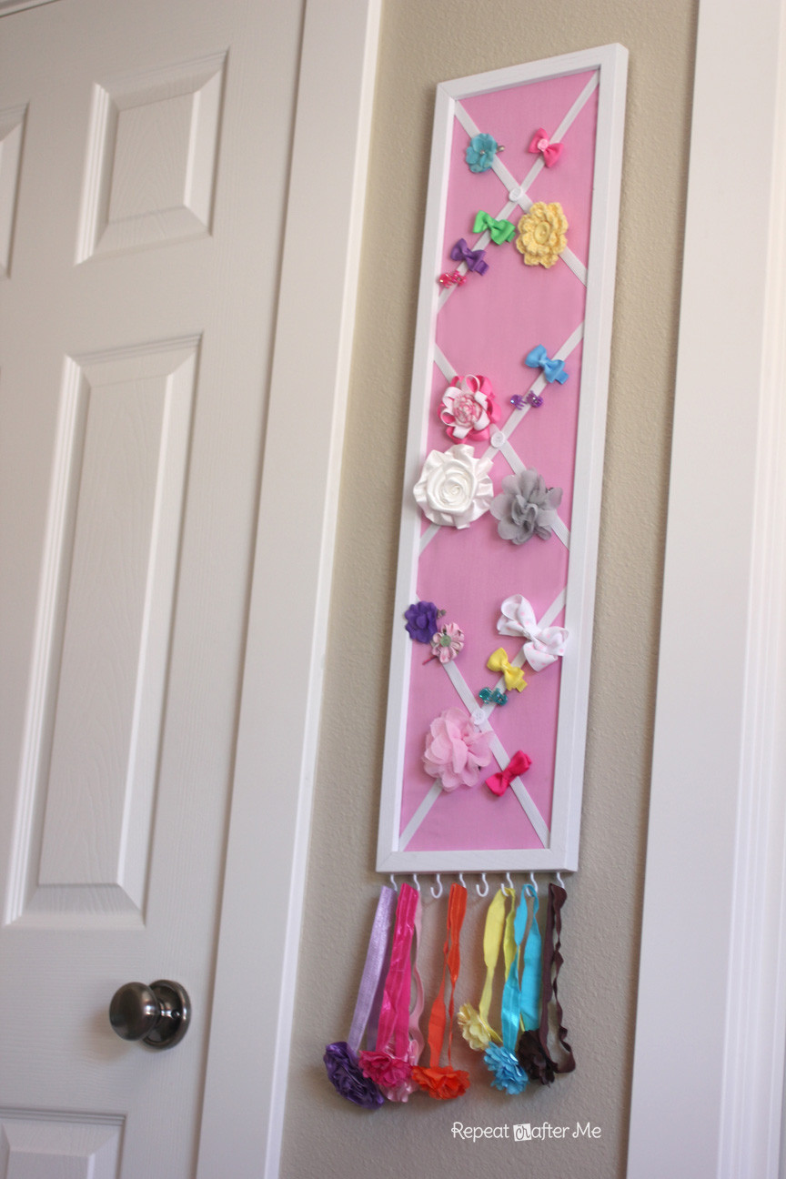 DIY Hair Accessories Holder
 DIY Hair Bow Holder or Message Board Repeat Crafter Me