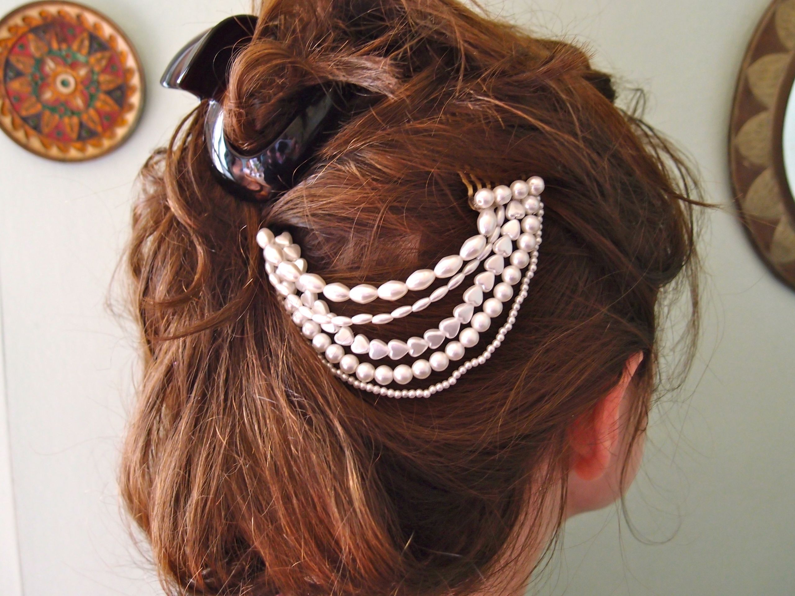 DIY Hair Piece
 DIY Pearl hair piece