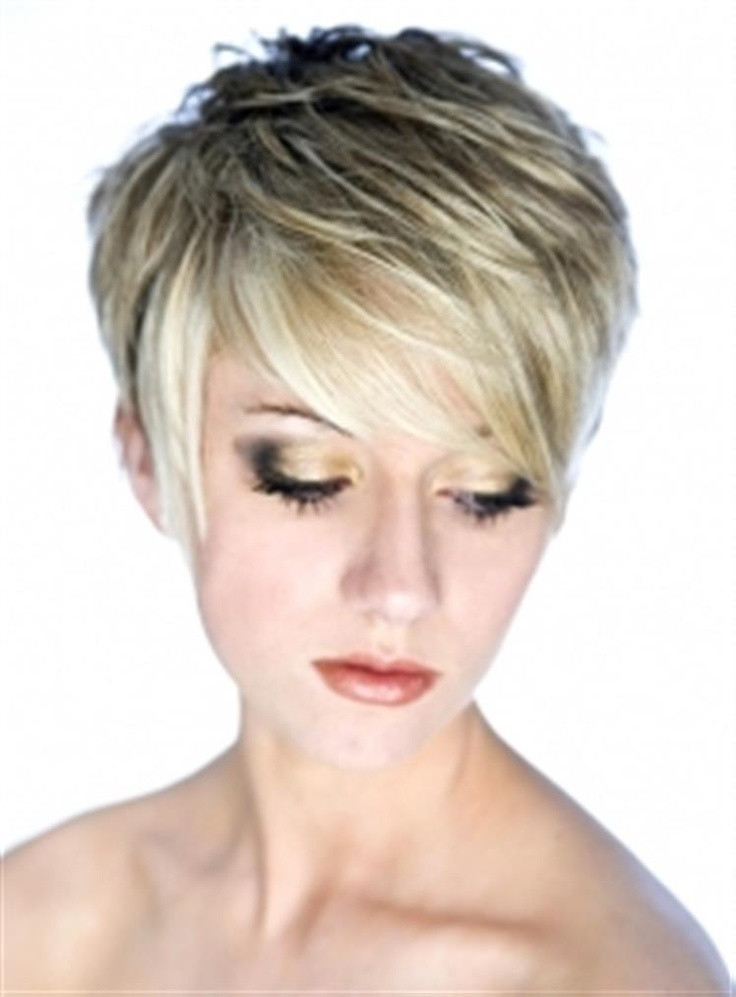 DIY Haircut For Women
 1000 images about DIY hair cuts pixie on Pinterest