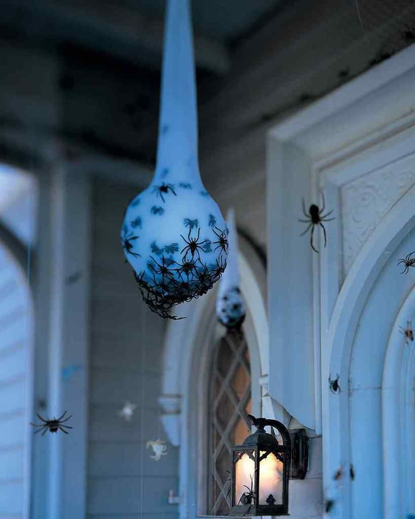 DIY Halloween Decorations Outdoor Scary
 10 scary Halloween decorations that you can DIY