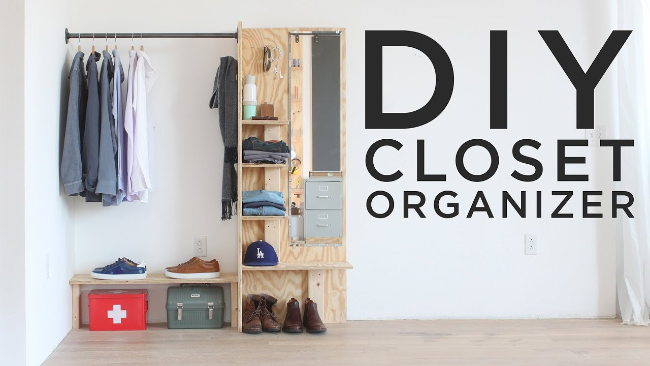 DIY Hanging Closet Organizer
 DIY Closet Organizer