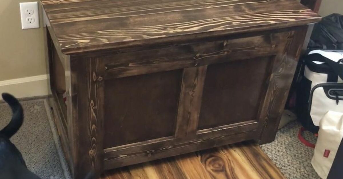 DIY Hidden Cat Litter Box
 DIY Blanket Chest Style Hidden Litter Box